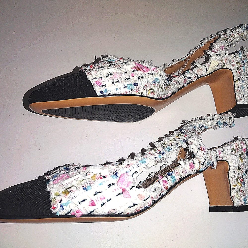 Mirraazzura - Black and White Multi Colored Vintage-Inspired Block Heels Size 9